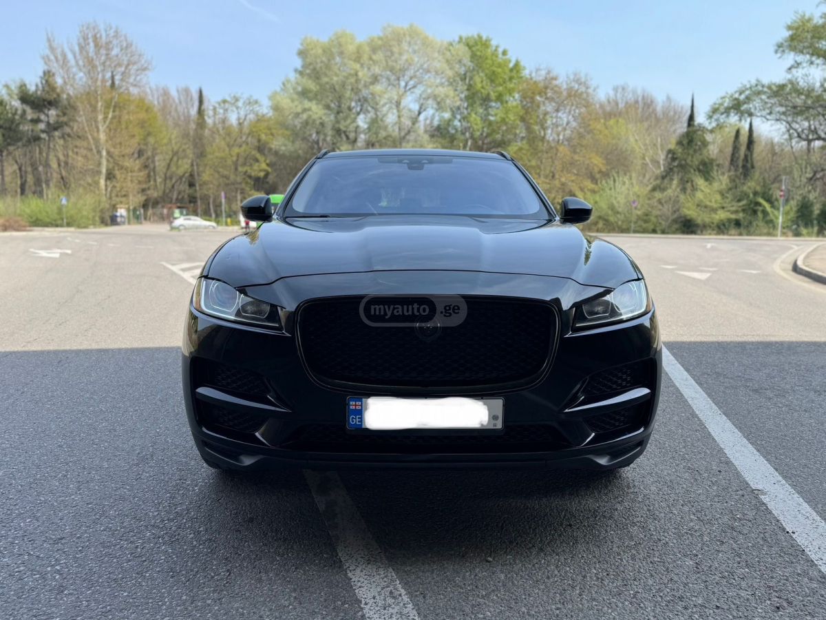 Jaguar F-Pace 2018 — photo 2