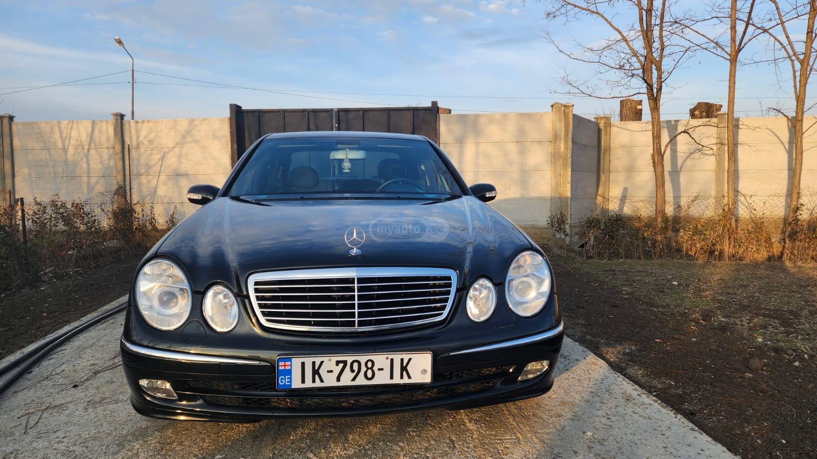Mercedes-Benz E 320 2003 — photo 2