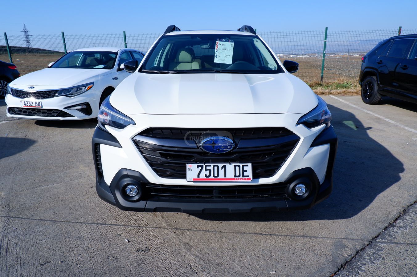 Subaru Outback 2023 — photo 2