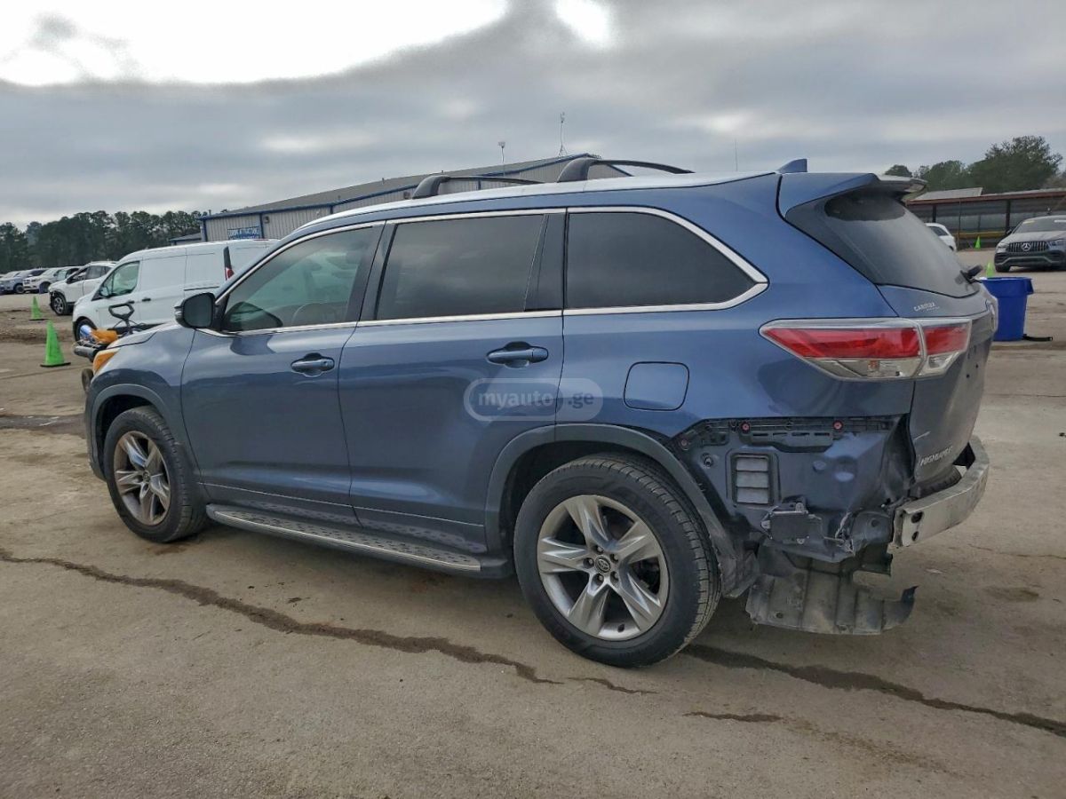 Toyota Highlander 2016 — photo 2
