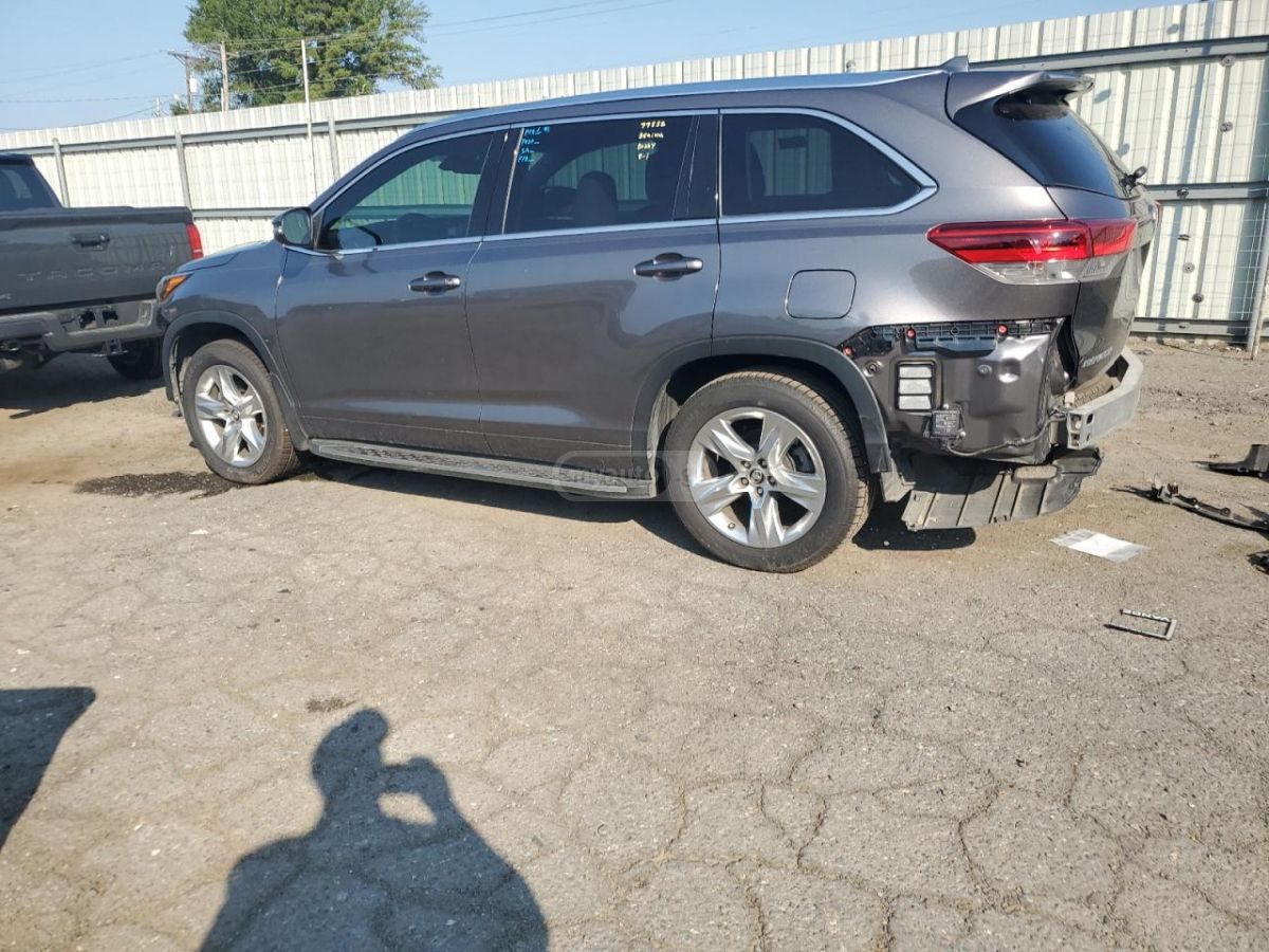 Toyota Highlander 2017 — photo 2