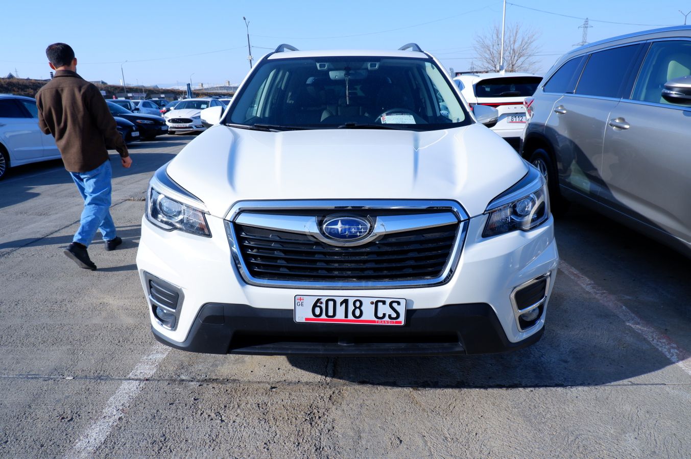 Subaru Forester 2019 — photo 2