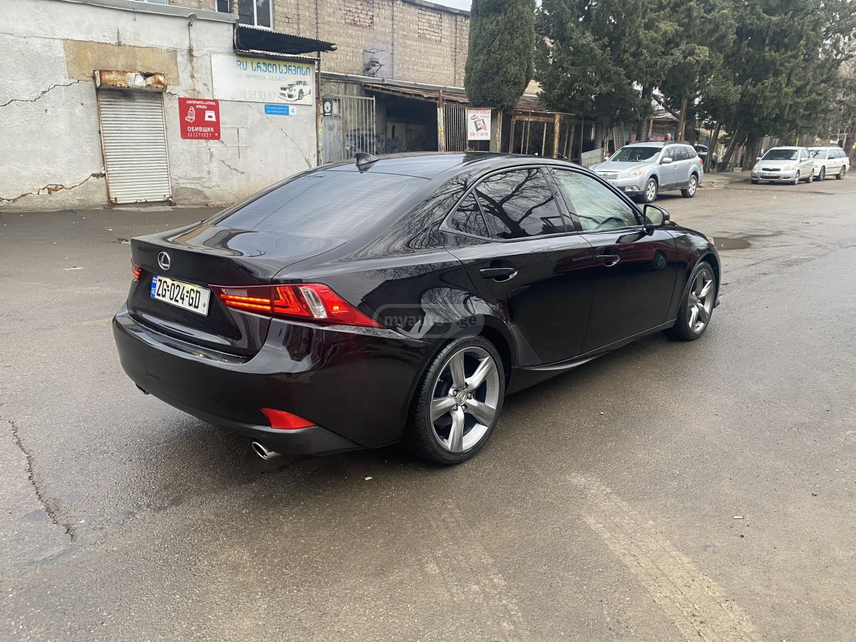 Lexus IS 350 2014 — photo 2