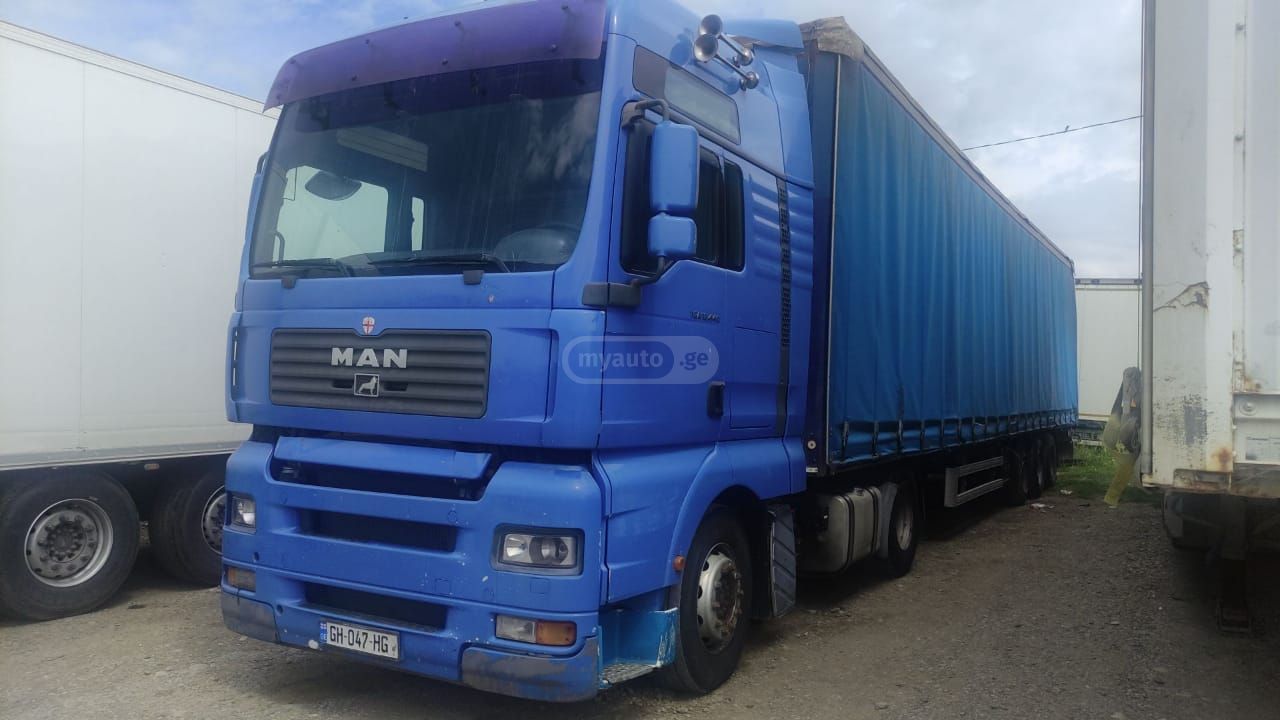 Isuzu TGA