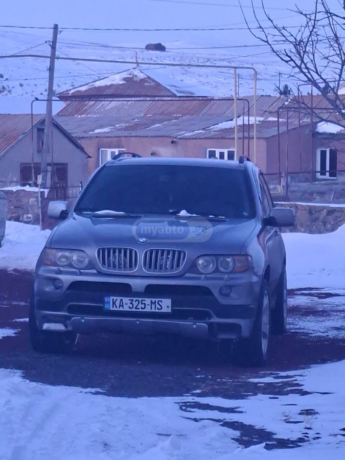 BMW X5 2004 — photo 2
