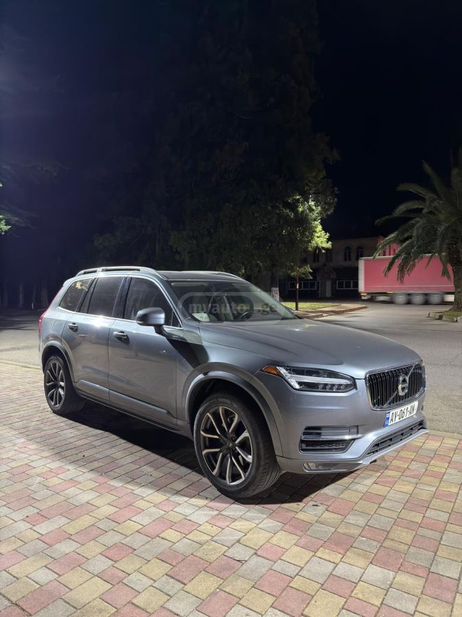 Volvo XC90 2018 — photo 2