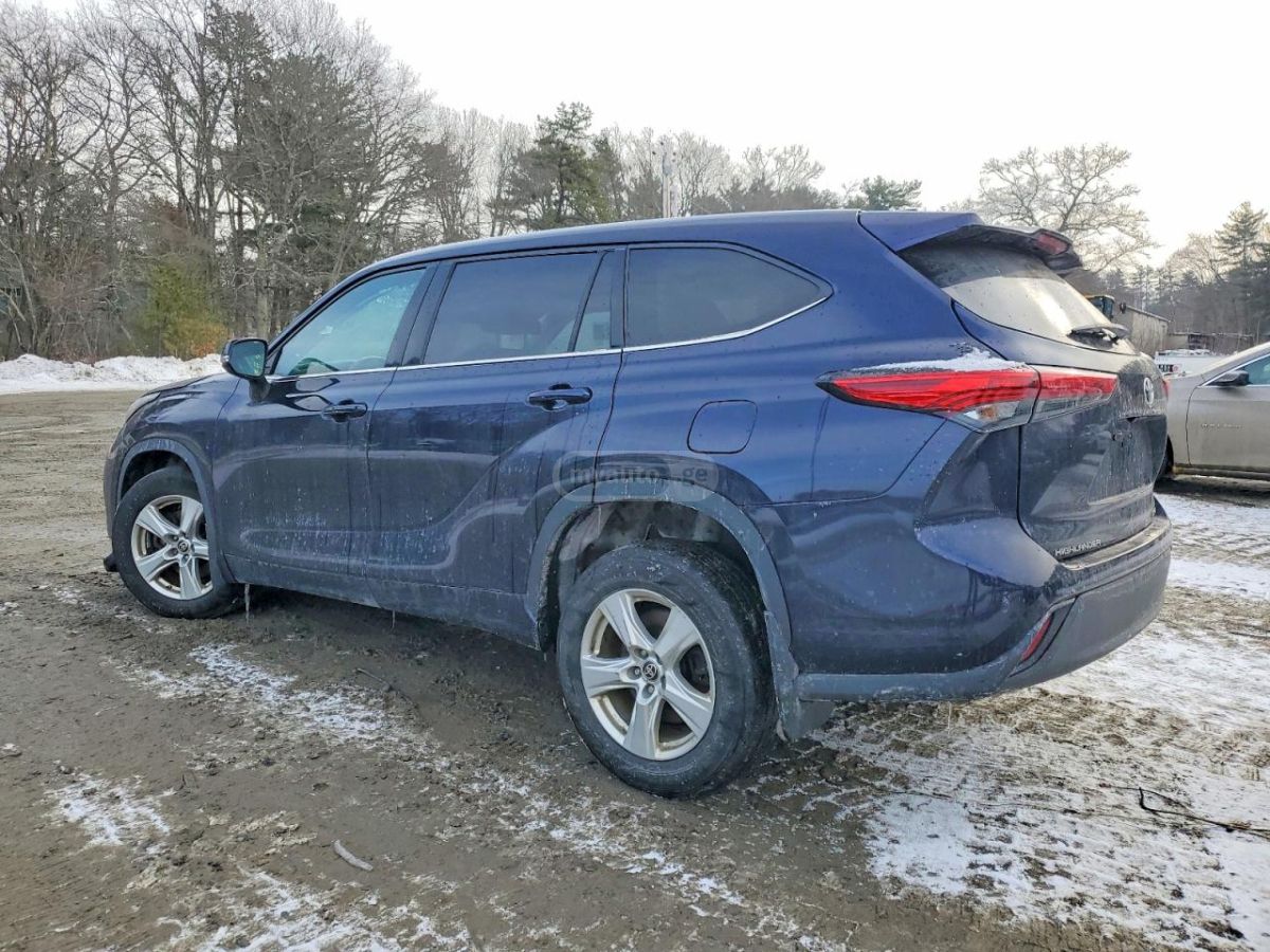 Toyota Highlander 2021 — photo 2