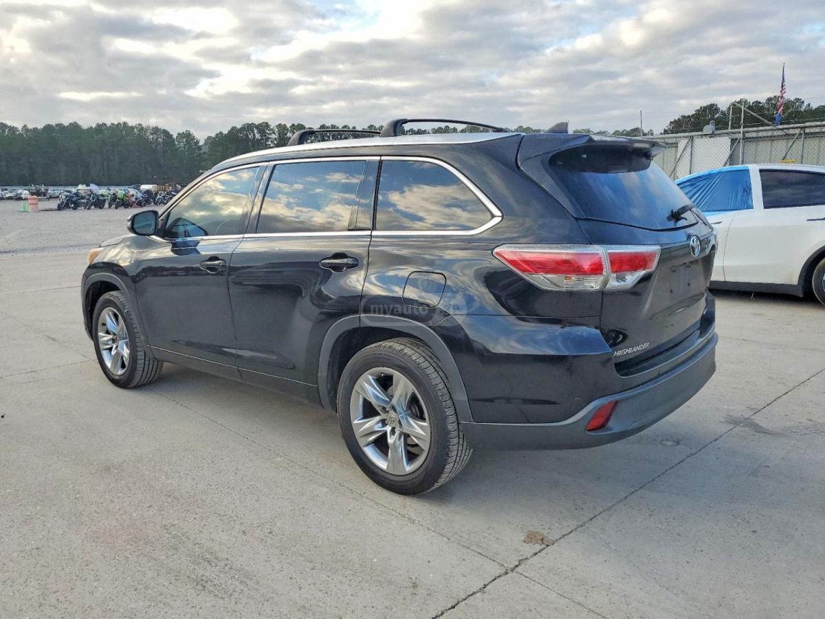 Toyota Highlander 2014 — photo 2