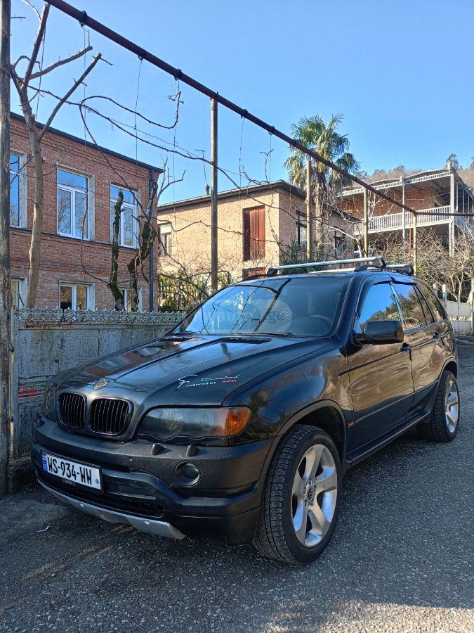 BMW X5 2001 — photo 2