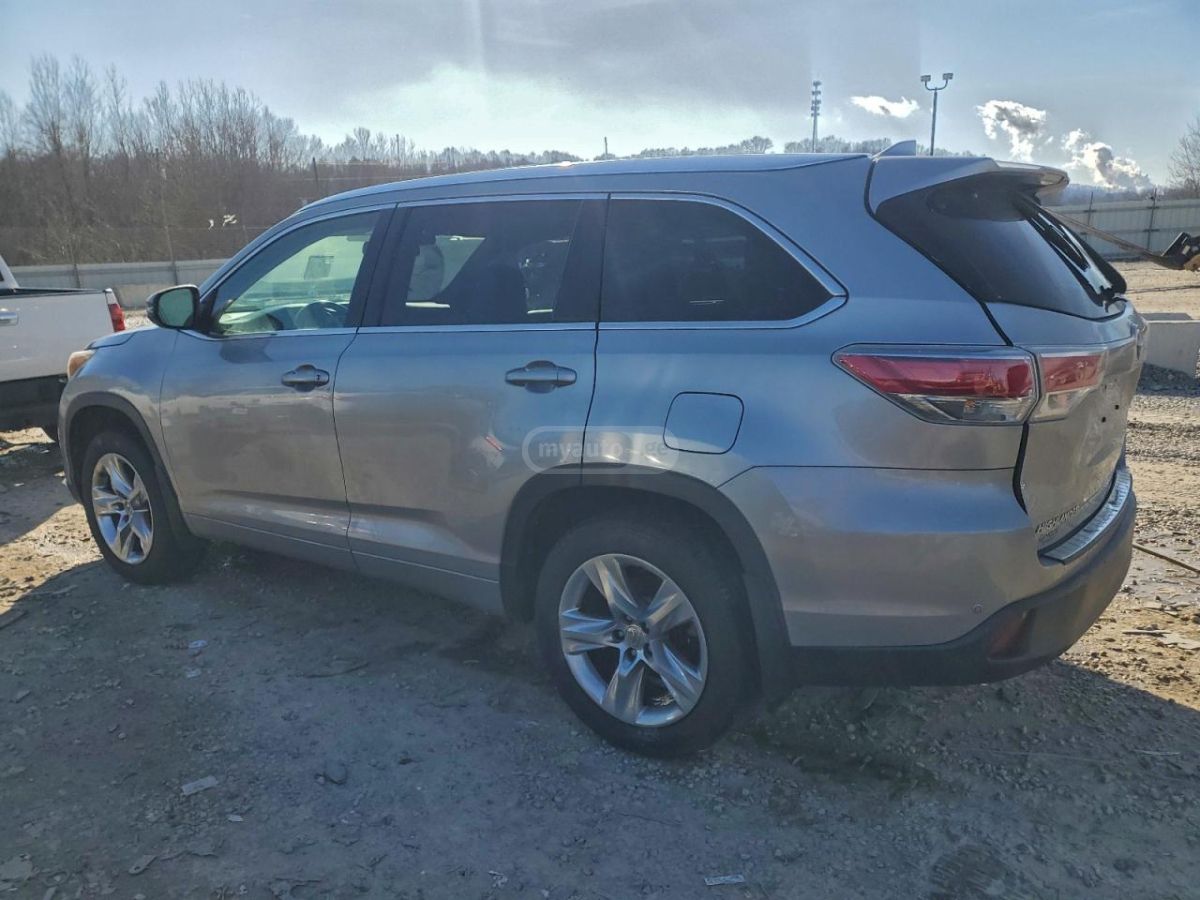 Toyota Highlander 2014 — photo 2