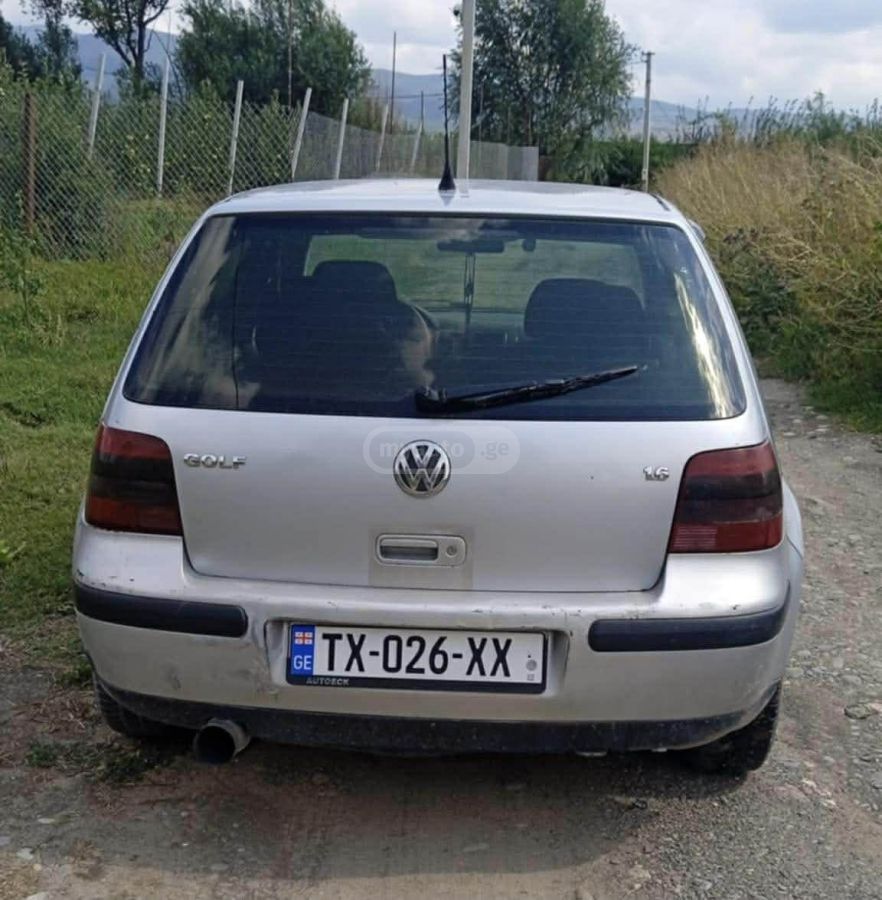 Volkswagen Golf 2000 — photo 2