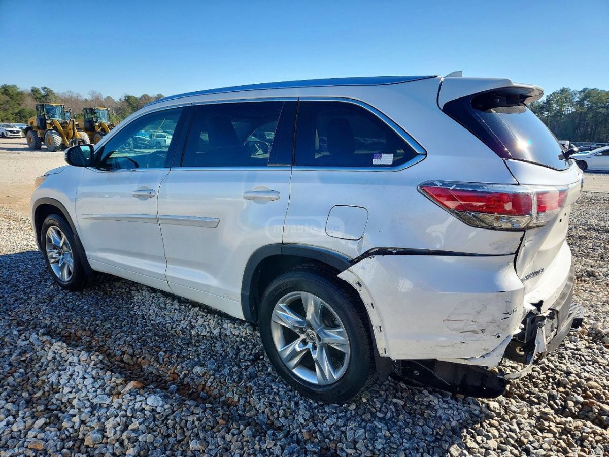 Toyota Highlander 2016 — photo 2