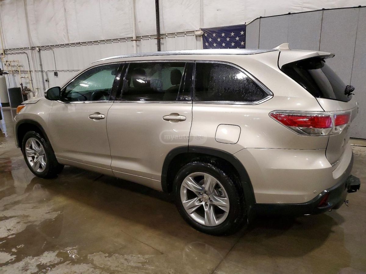 Toyota Highlander 2014 — photo 2