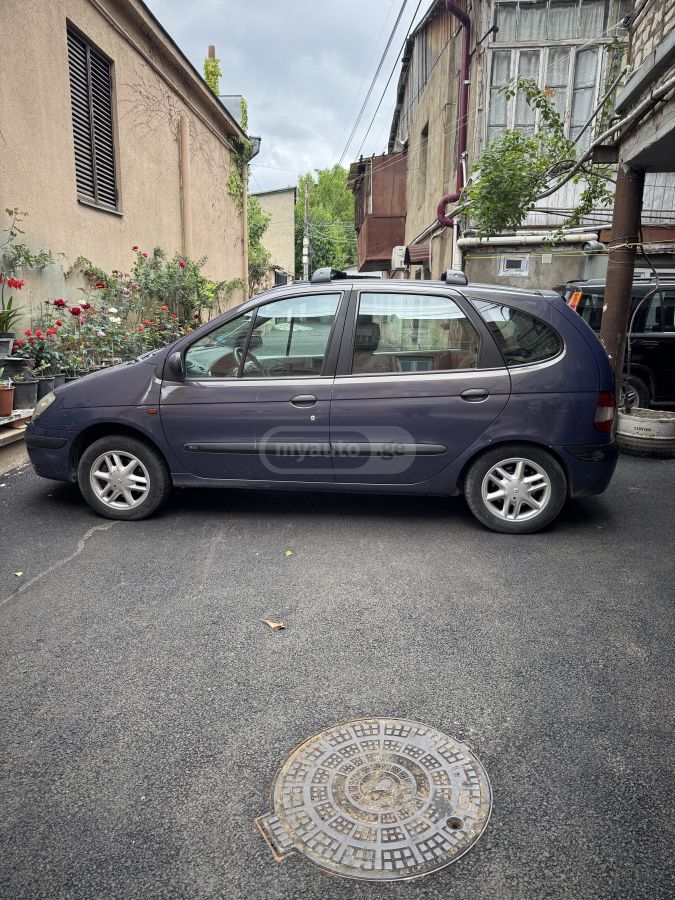 Renault Scenic 2001 — photo 2