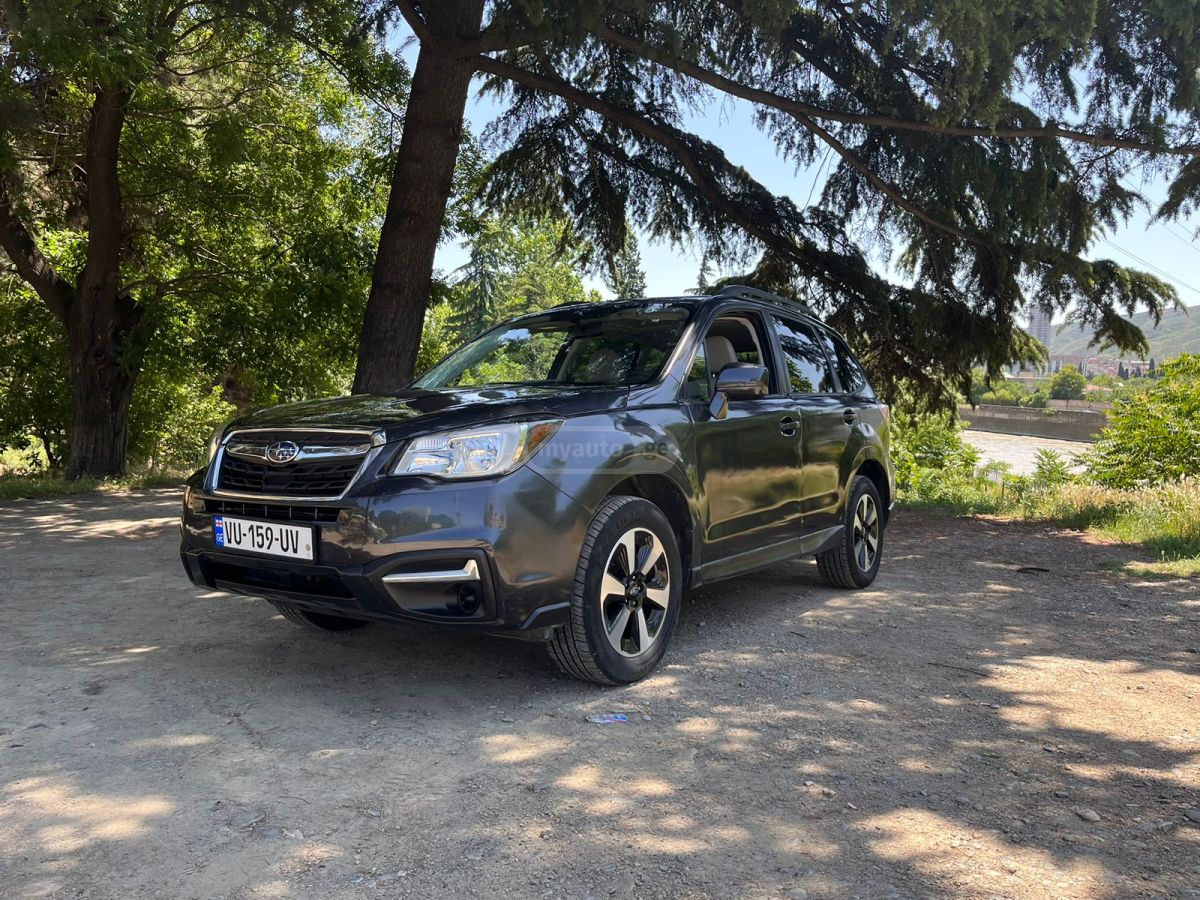 Subaru Forester 2016 — photo 2