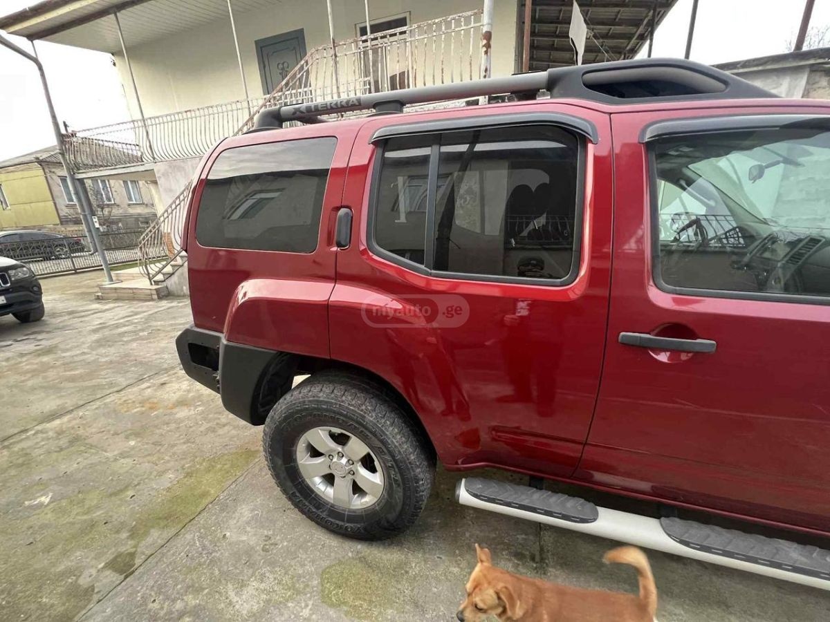 Nissan X-Terra 2010 — photo 2