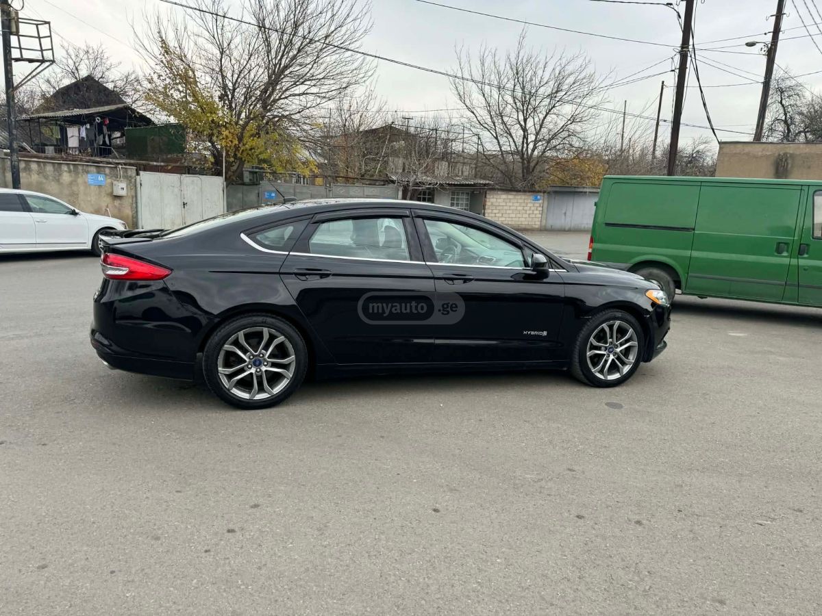 Ford Fusion 2016 — photo 2