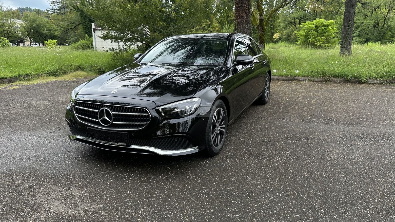 Mercedes-Benz E 200 2021 — photo 2