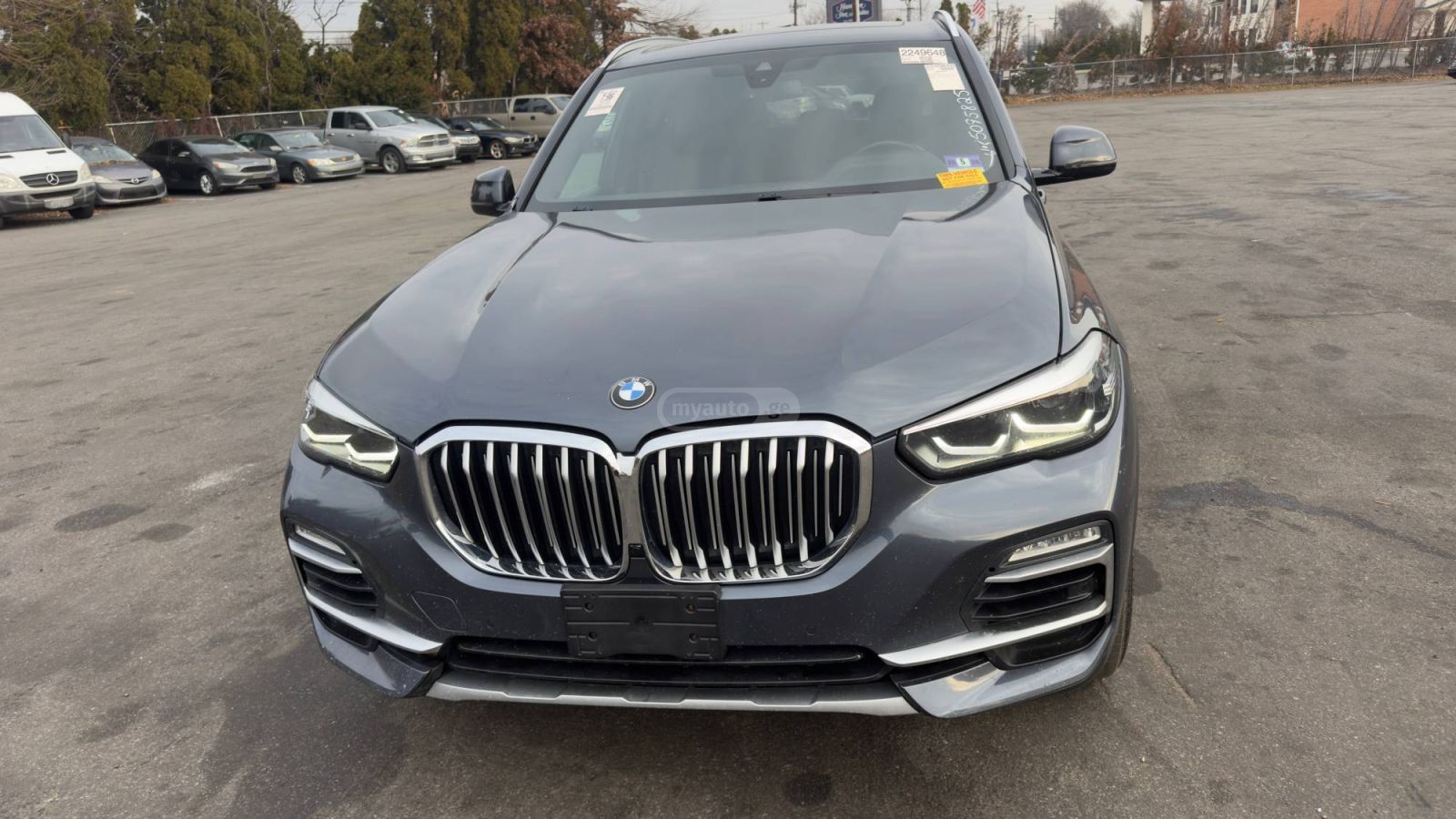 BMW X5 2019 — photo 2