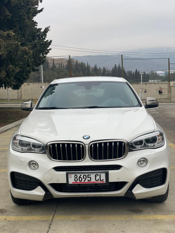 BMW X6 2017 — photo 2