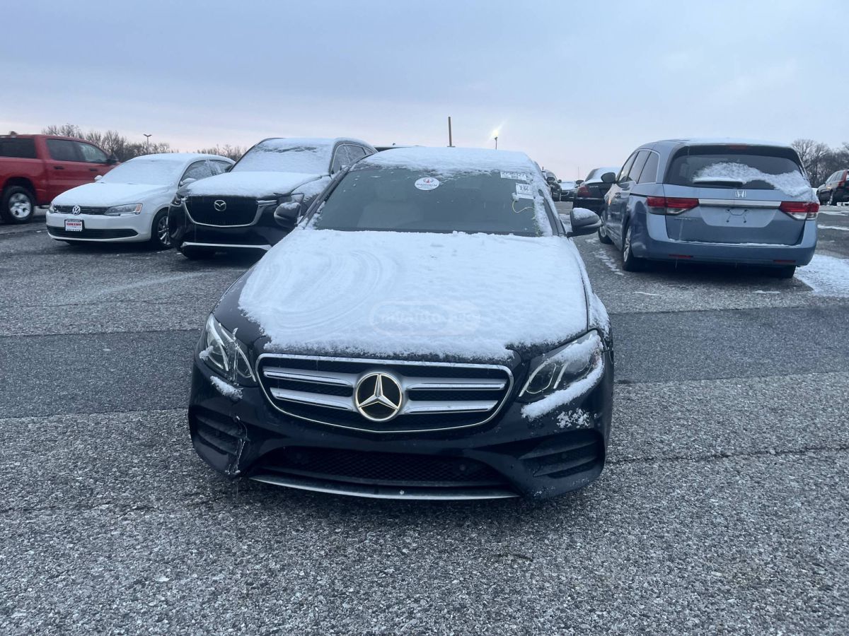 Mercedes-Benz E 300 2017 — photo 2