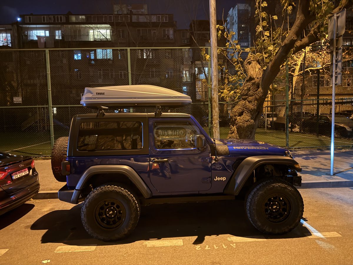 Jeep Wrangler 2018 — photo 2