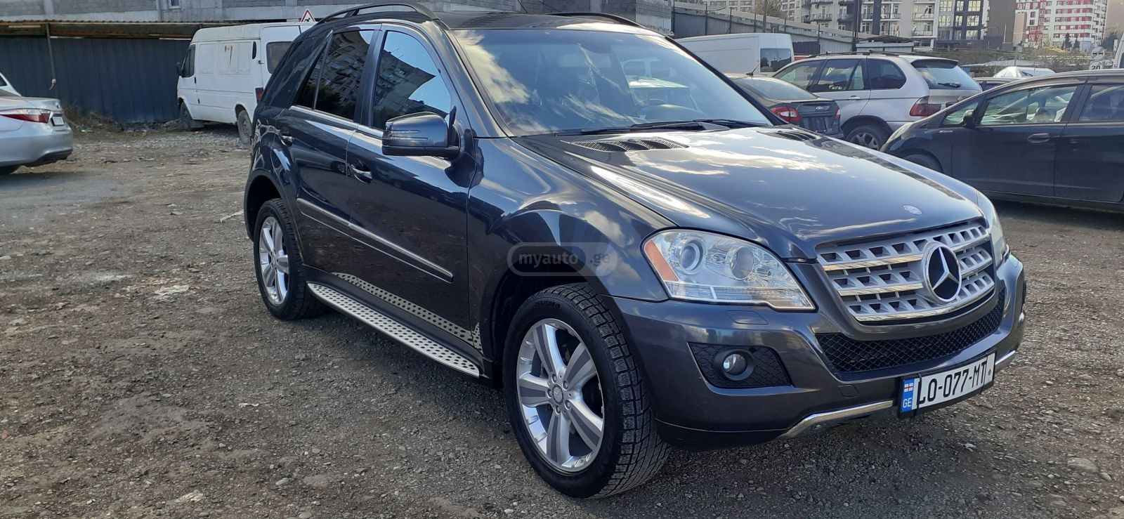 Mercedes-Benz E 350 2011 — photo 2