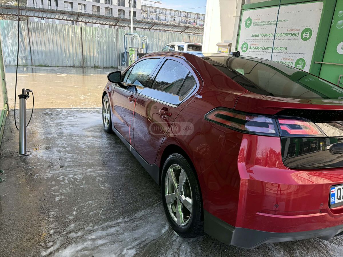 Chevrolet Volt 2012 — photo 2
