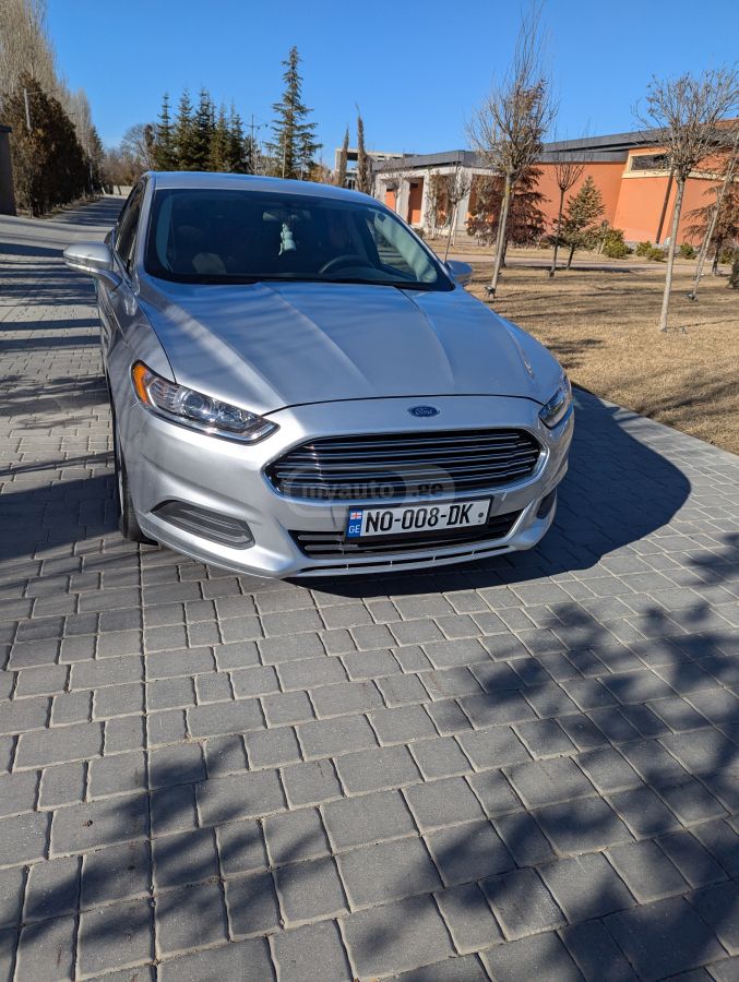 Ford Fusion 2015 — photo 2