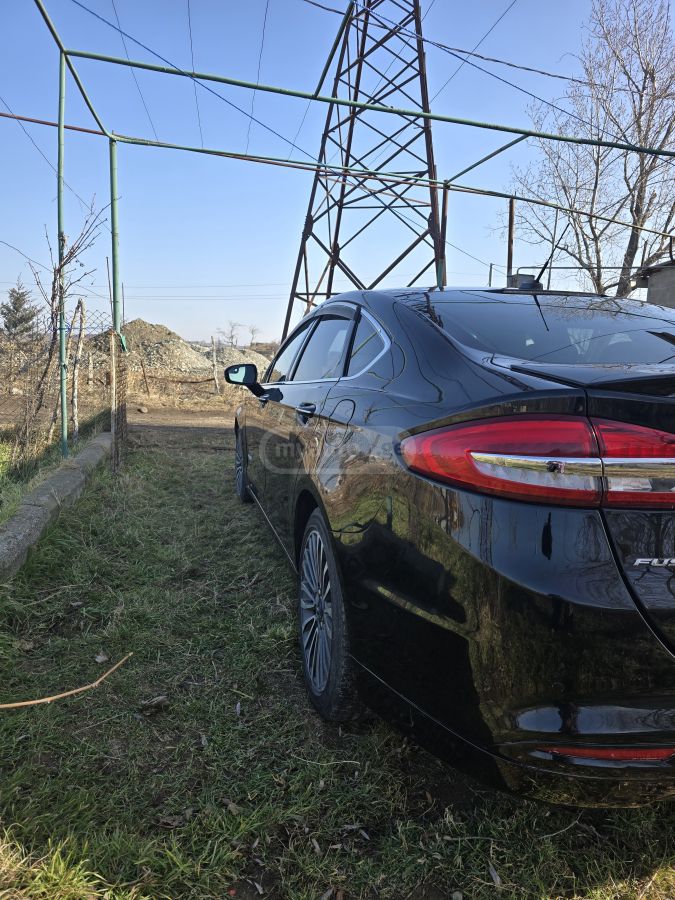 Ford Fusion 2017 — photo 2