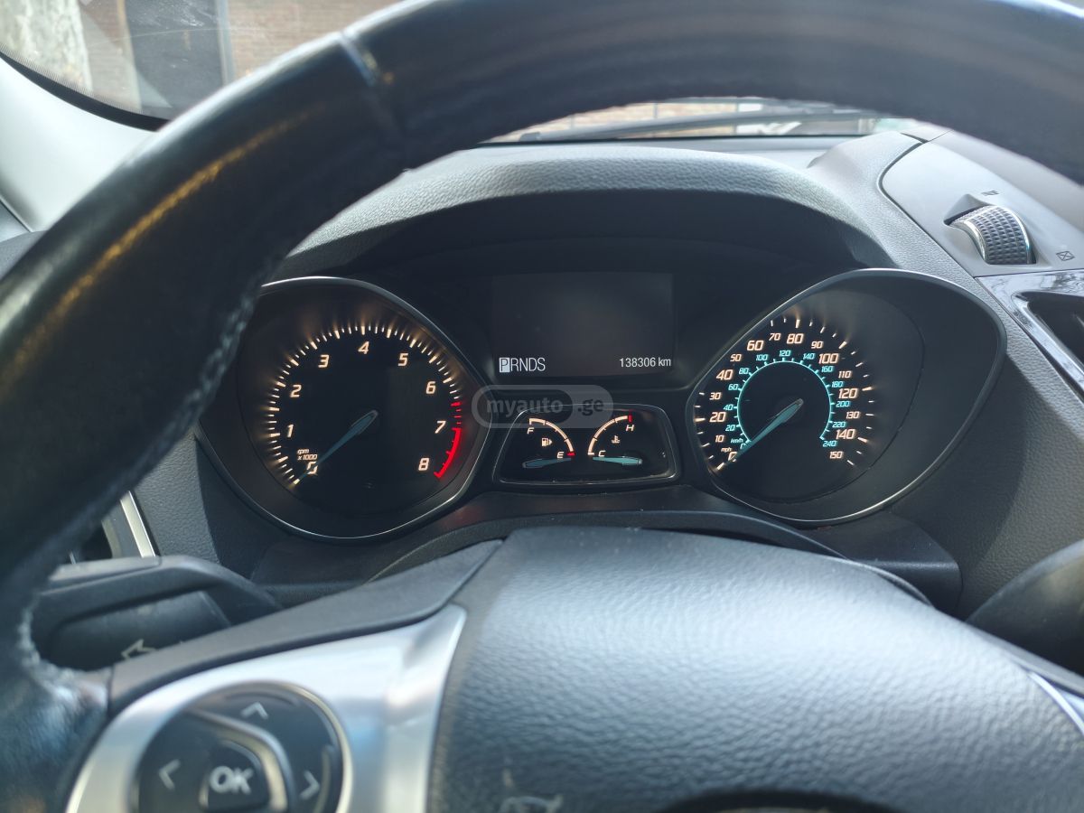 Ford Escape 2013 — photo 2