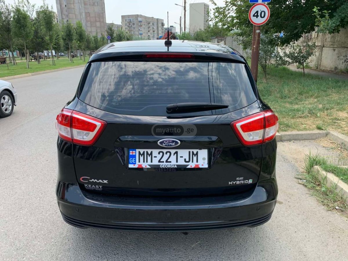 Ford C-Max 2017 — photo 2