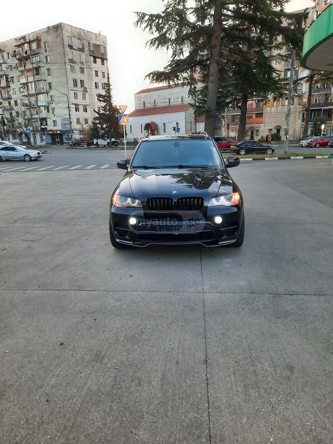 BMW X5 2013 — photo 2
