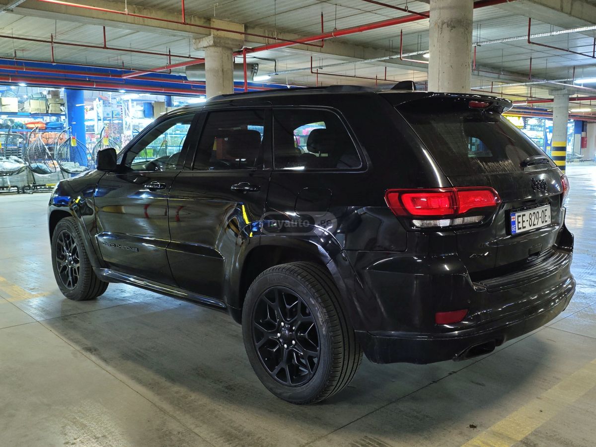 Jeep Grand Cherokee 2021 — photo 2