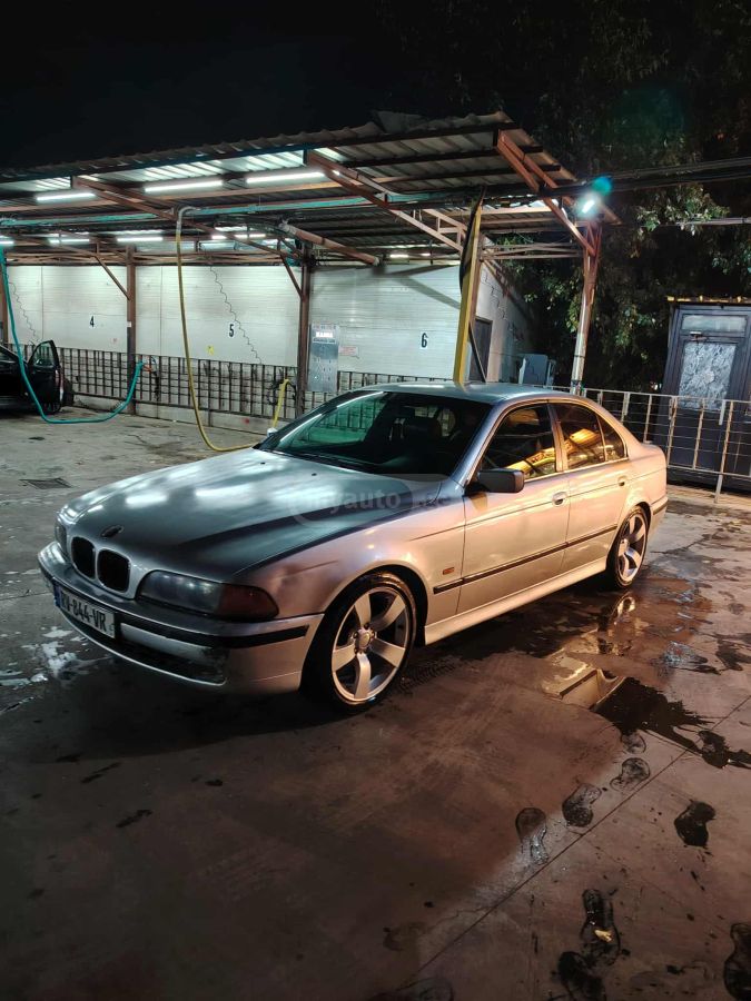 BMW 525 1999 — photo 2