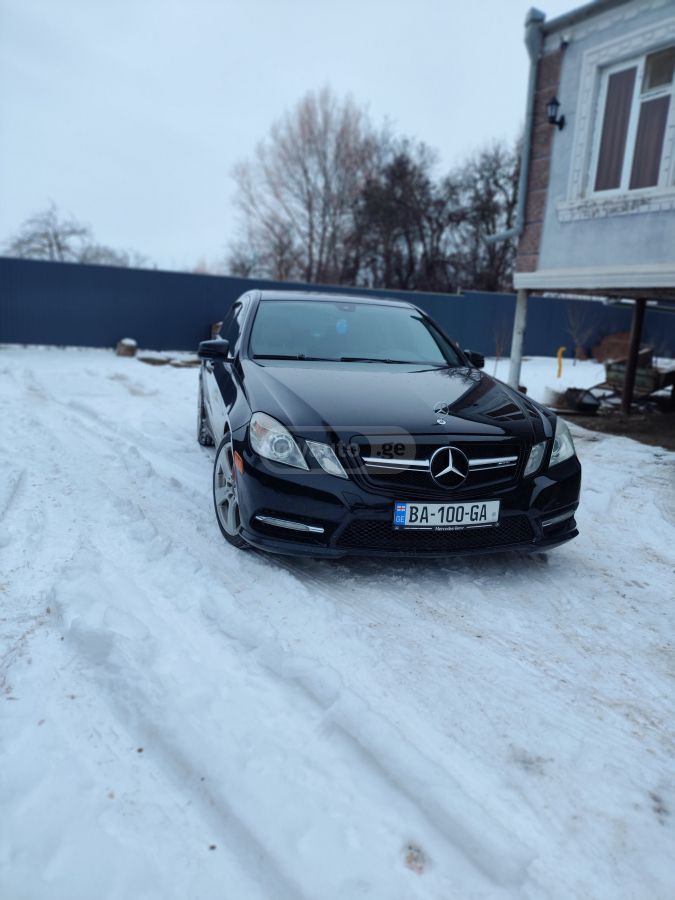 Mercedes-Benz E 350 2012 — photo 2
