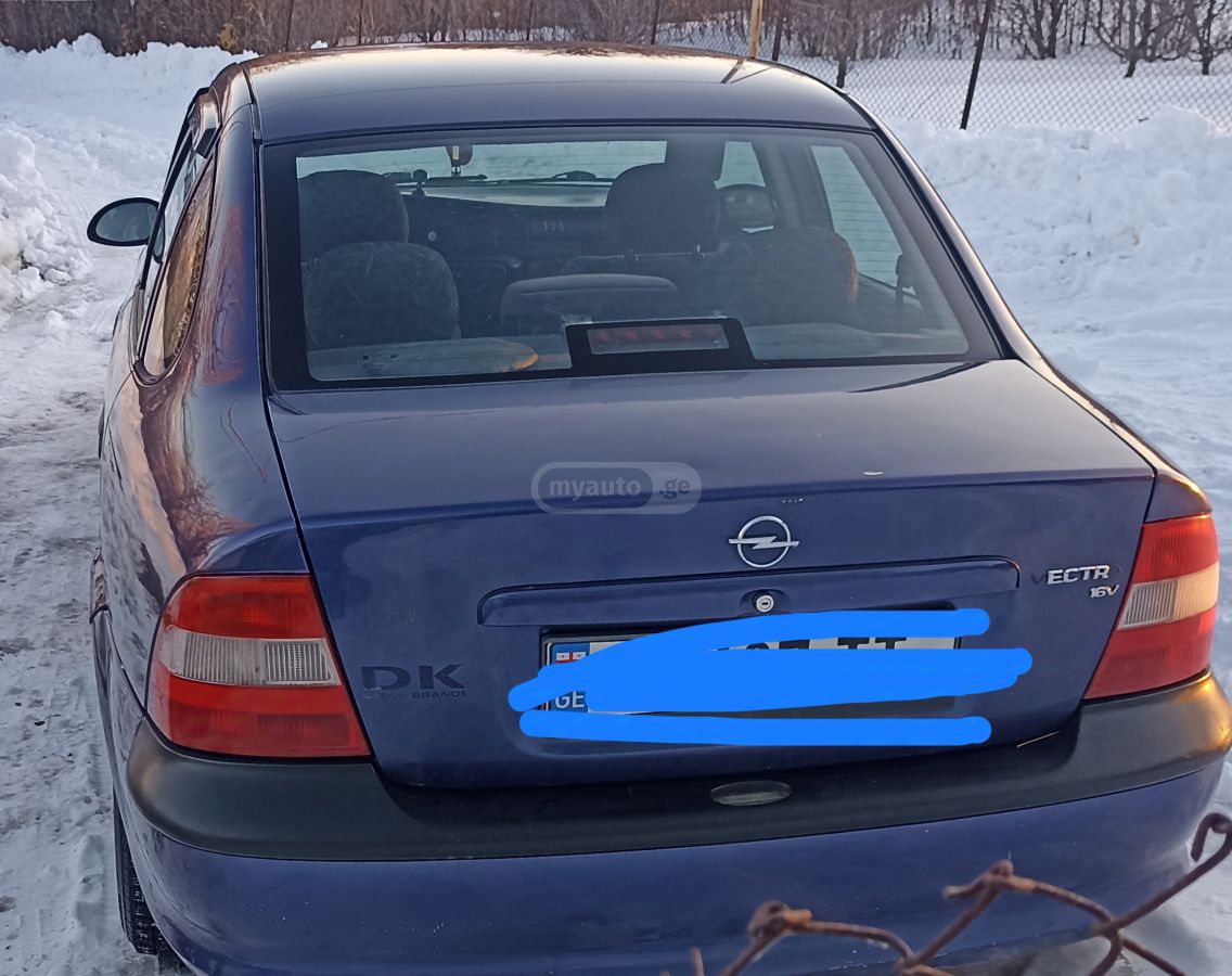 Opel Vectra 1997 — photo 2