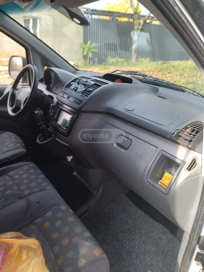 Mercedes-Benz Vito 2004 — photo 2