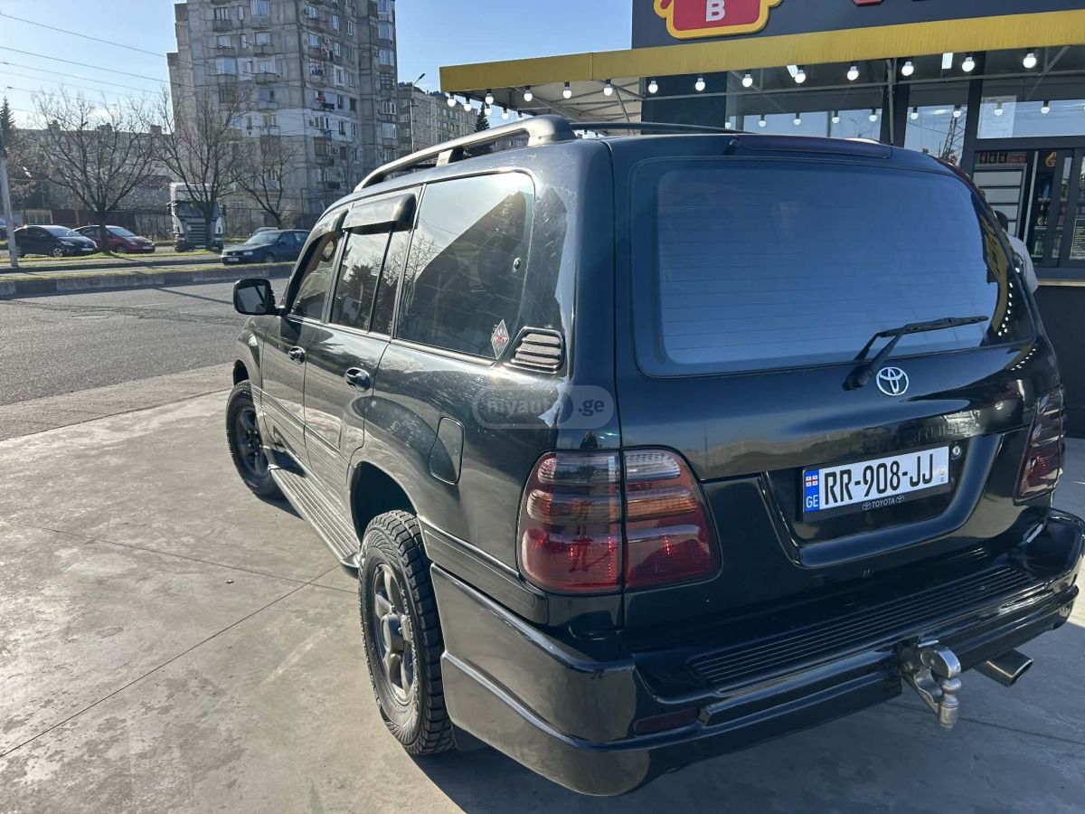 Toyota Land Cruiser 1999 — photo 2