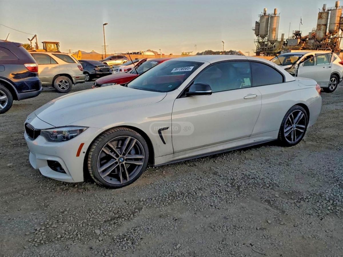 BMW 440