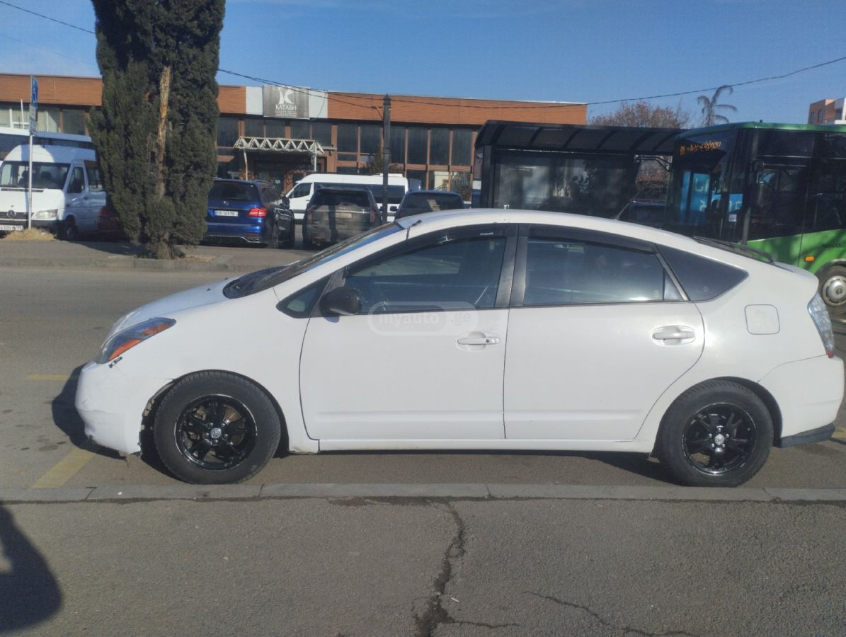 Toyota Prius 2006 — photo 2