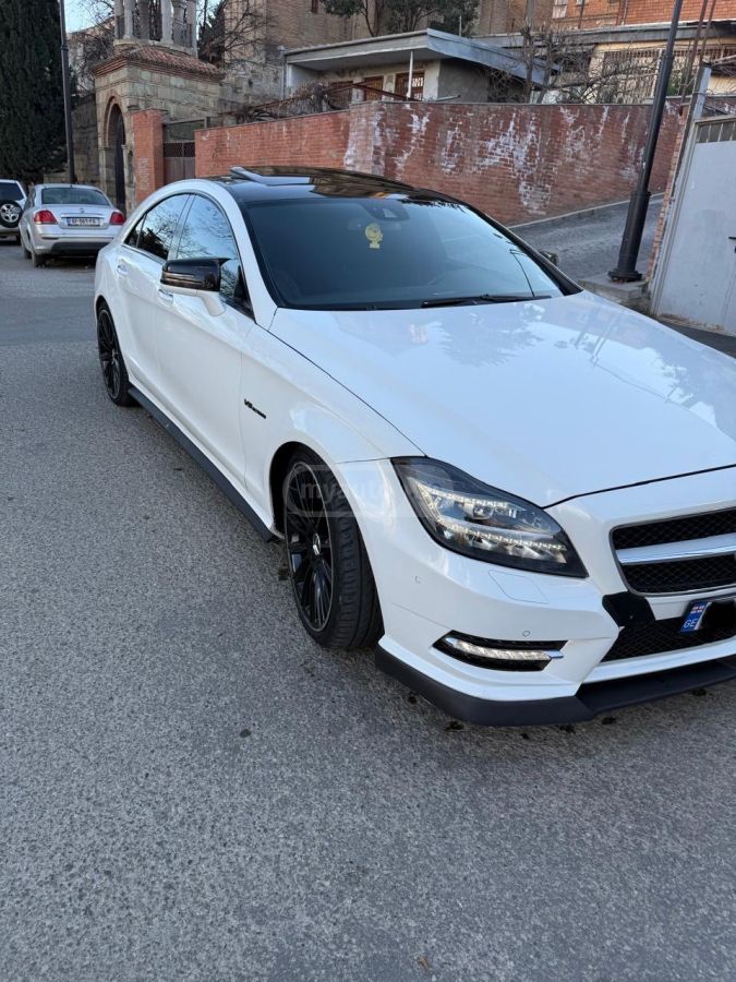 Mercedes-Benz CLS 550