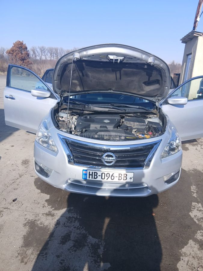 Nissan Altima 2014 — photo 2