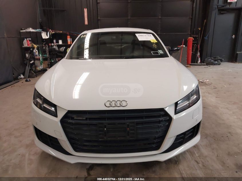 Audi TT 2018 — photo 2