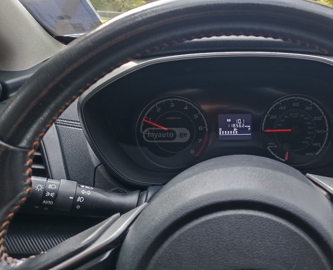 Subaru Crosstrek 2017 — photo 2