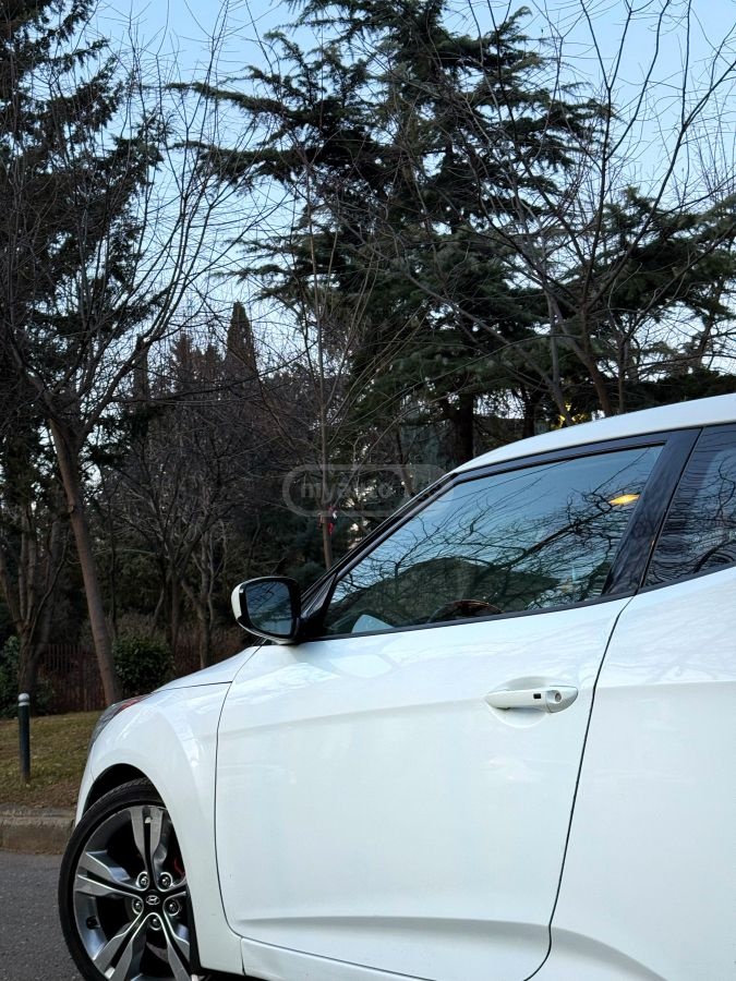 Hyundai Veloster 2014 — photo 2