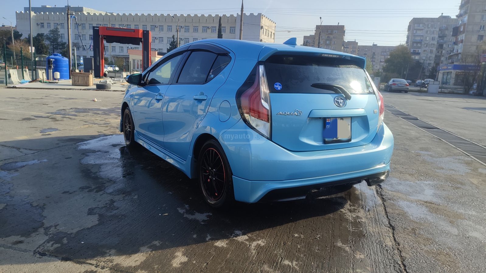 Toyota Aqua 2015 — photo 2