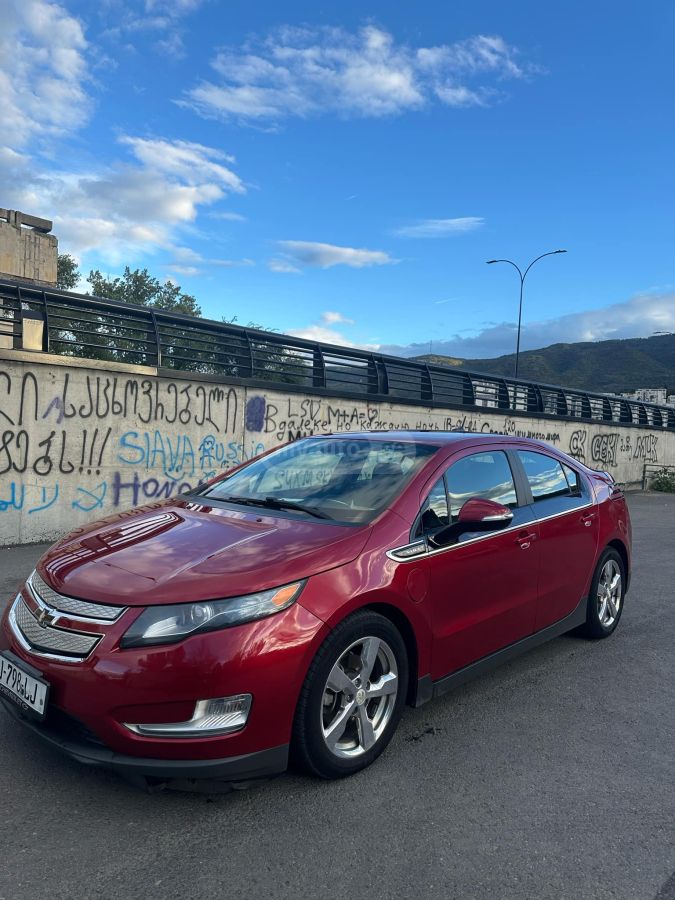 Chevrolet Volt 2013 — photo 2