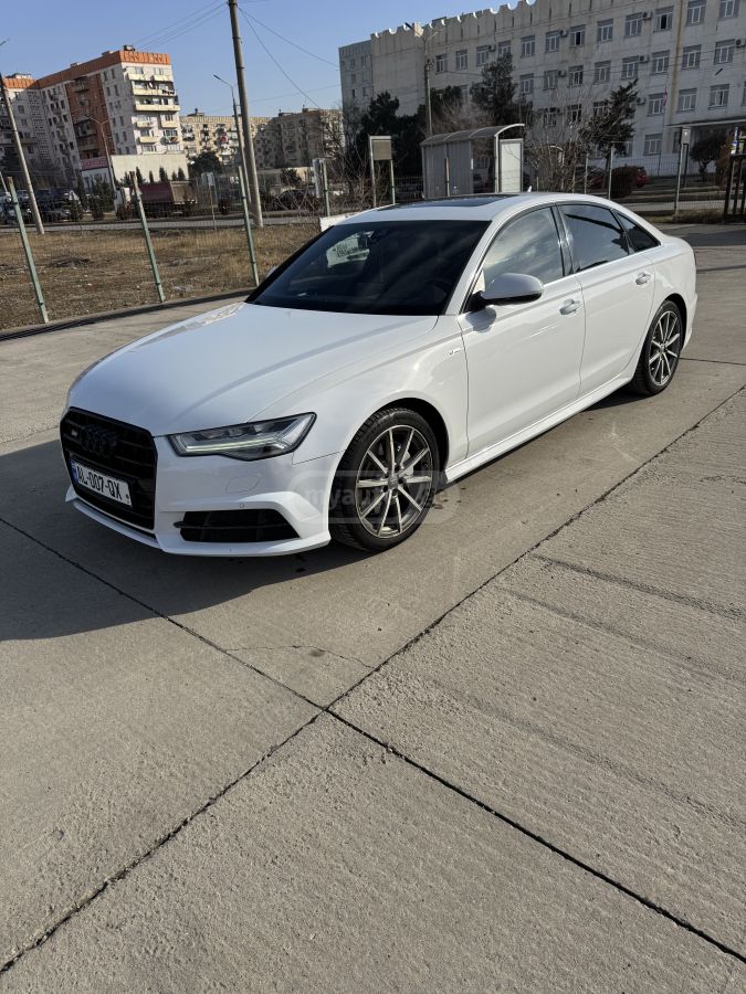 Audi A6 2015 — photo 2