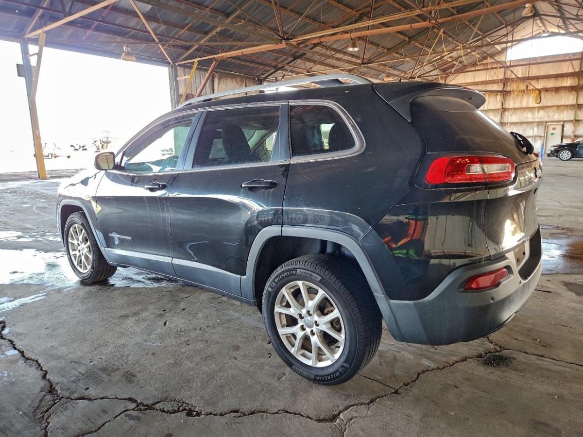 Jeep Cherokee 2016 — photo 2